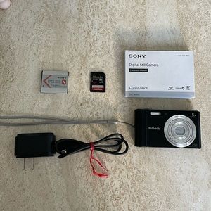 Sony CyberShot 2022 model